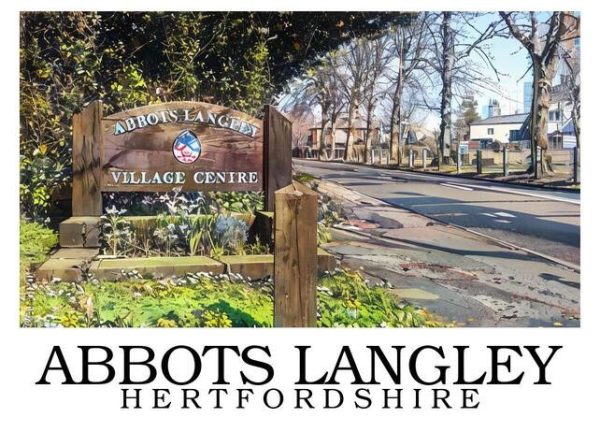 Abbots_Langley_border_writing_bottom_sample