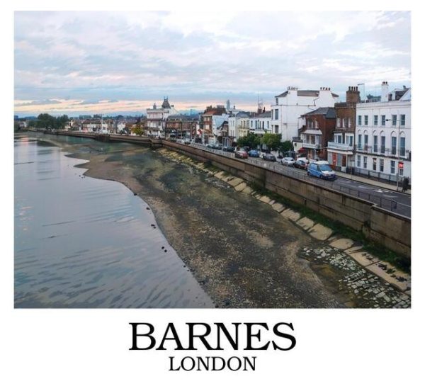 Barnes_border_writing_bottom_sample