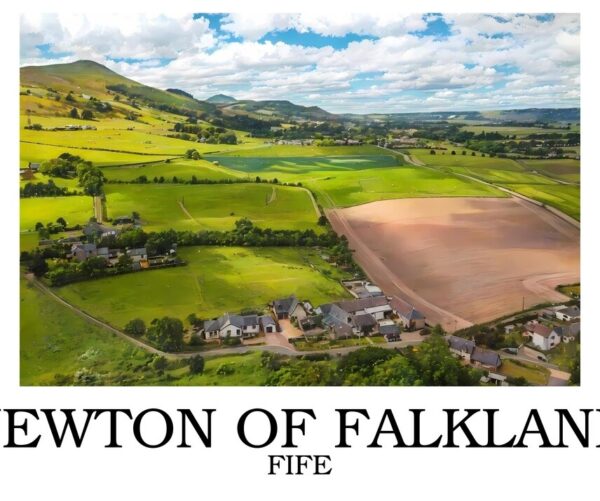 Newton_Of_Falkland_border_writing_bottom_sample